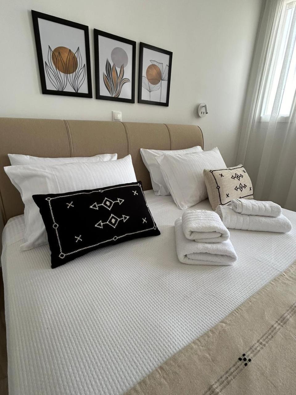 Emilia Suites Эрмуполис Экстерьер фото